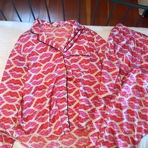 Small kisses vday Victoria’s Secret silk pjs